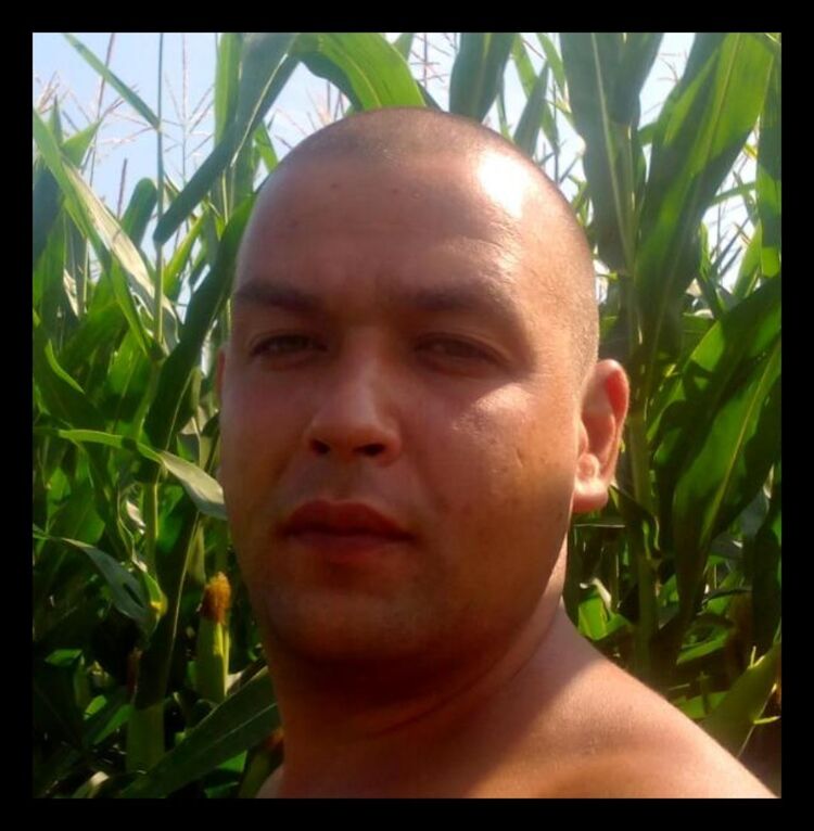  18610572  , 37 ,    --