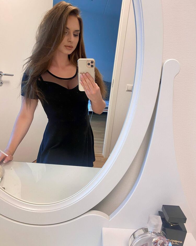  42906502  , 31 ,    