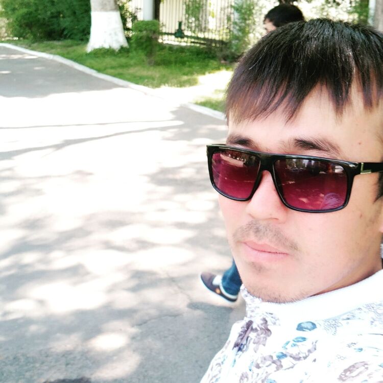  20746402  Giyos, 34 ,    