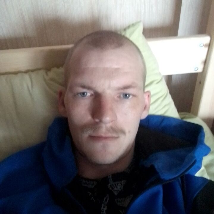  40890032  , 32 ,    