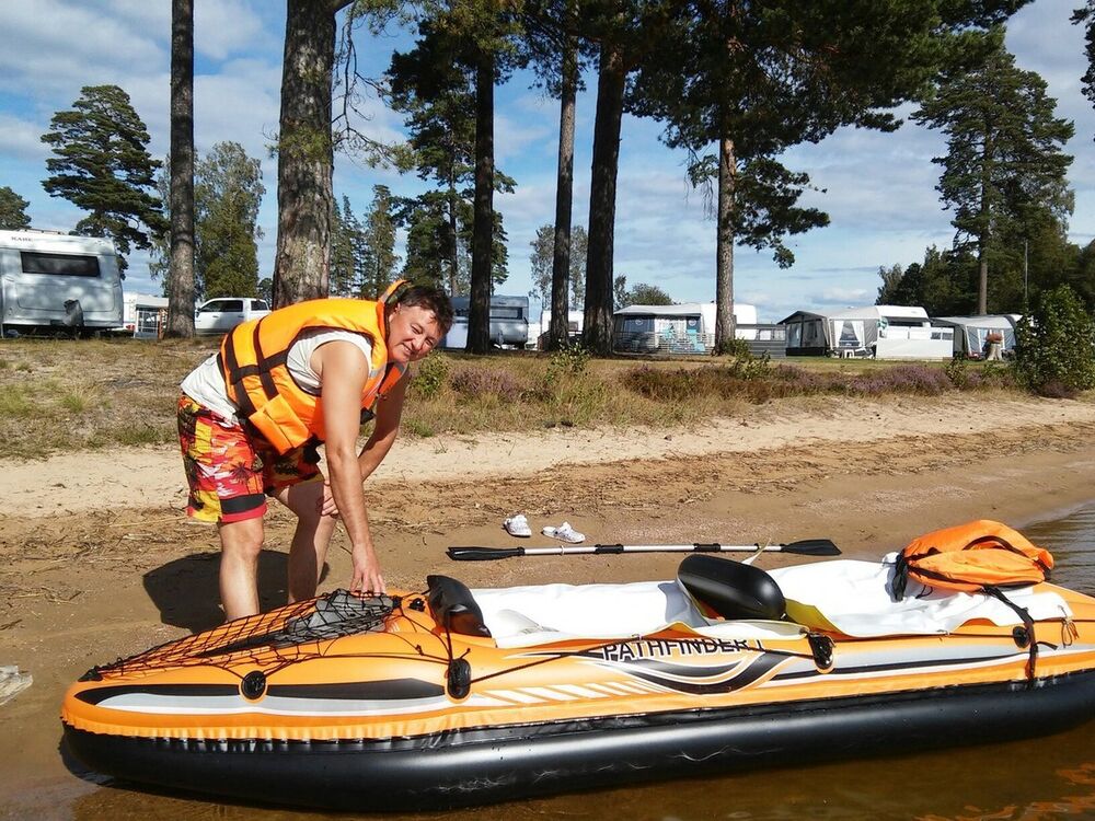  8598702  , 56 ,    -