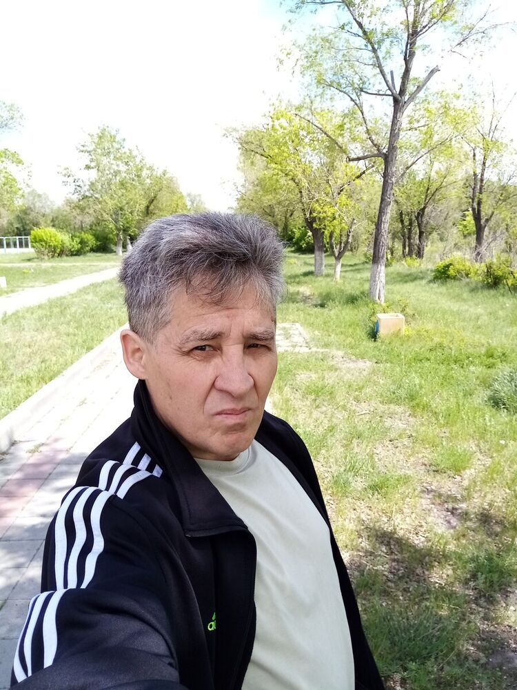  20103552  Vadim, 26 ,    