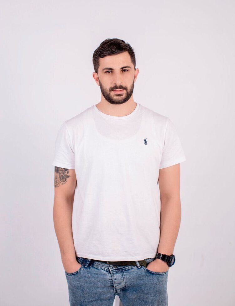  28096192  Narek, 35 ,    