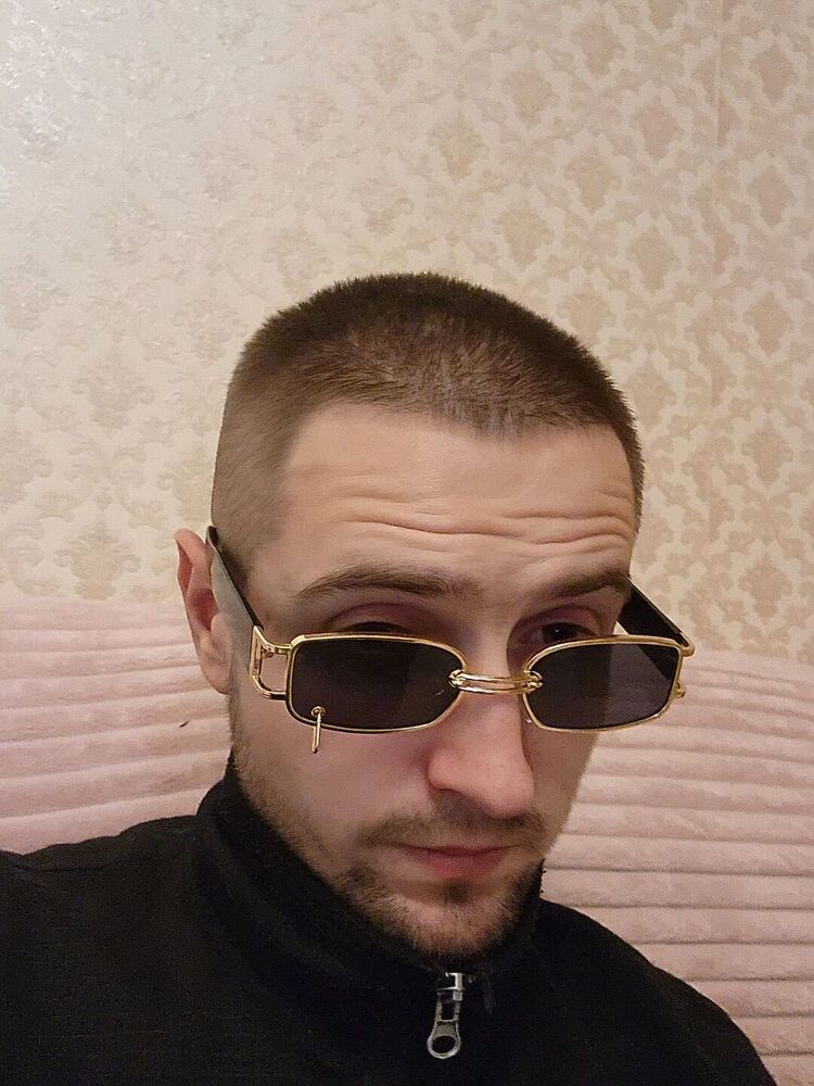  ,   Zakhar, 26 ,   ,   , 