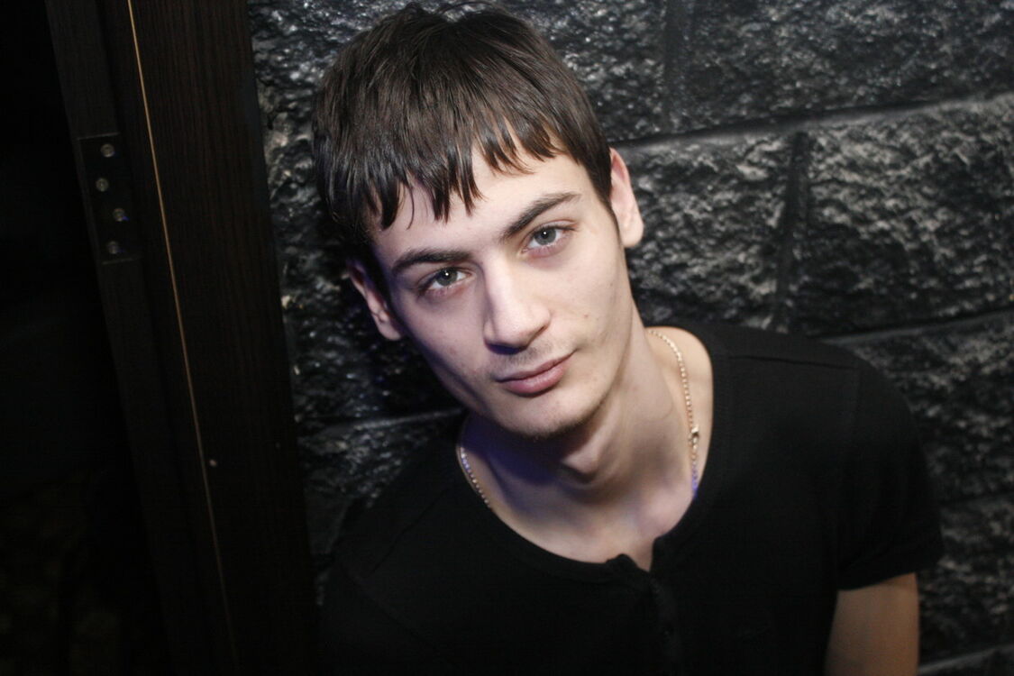  4094702  RealMan, 34 ,    
