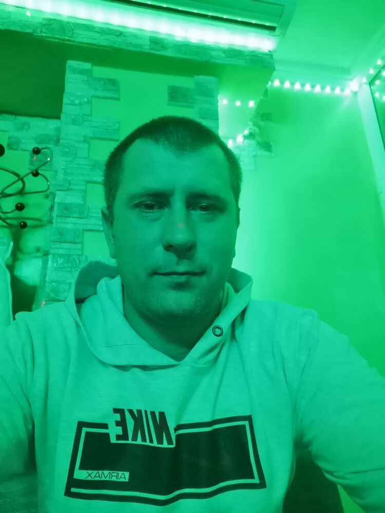  47904862  , 37 ,    