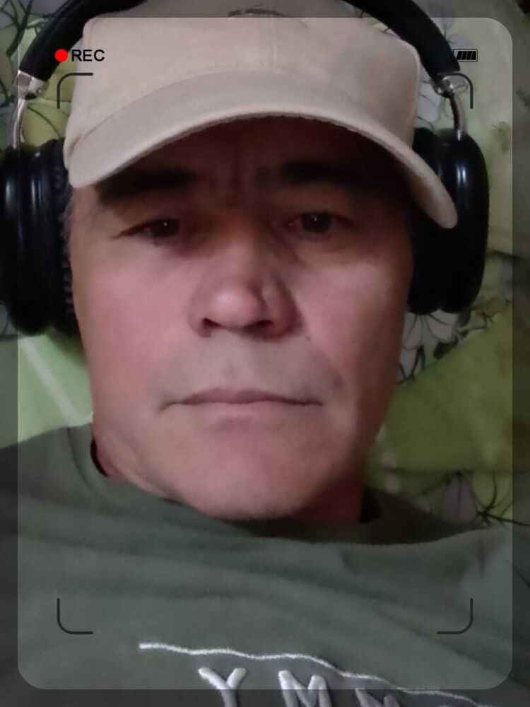  53132682  , 48 ,    