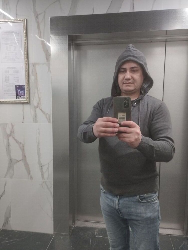  32385212  , 40 ,    