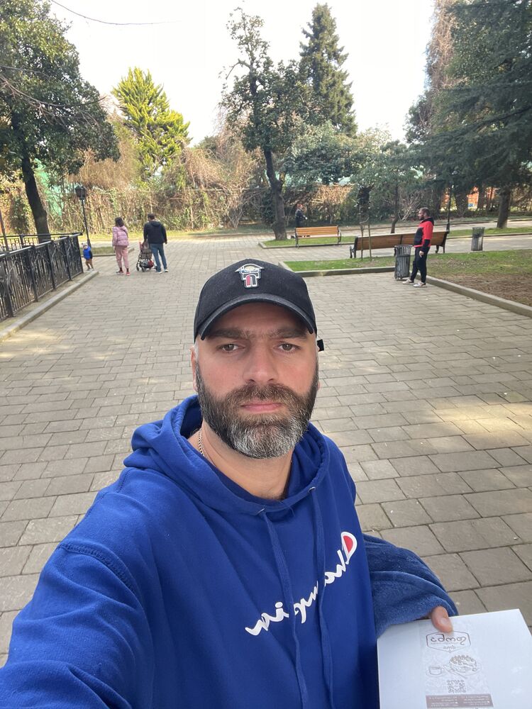  43463082  Achi, 37 ,    