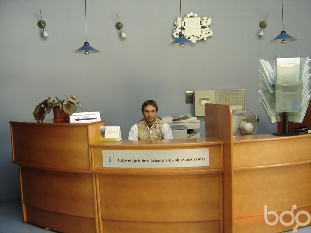  1007772  Igor, 51 ,    