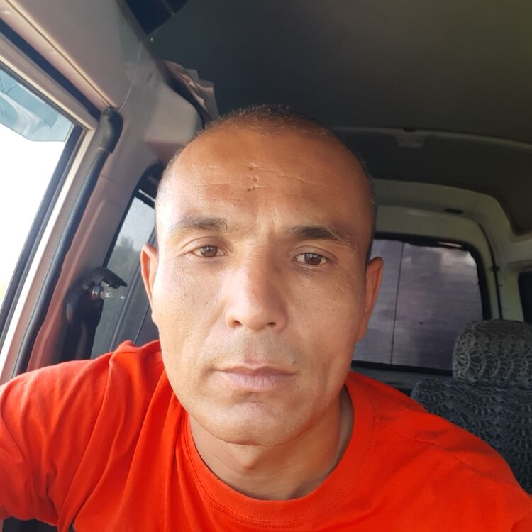  23214842  Sanya, 42 ,    