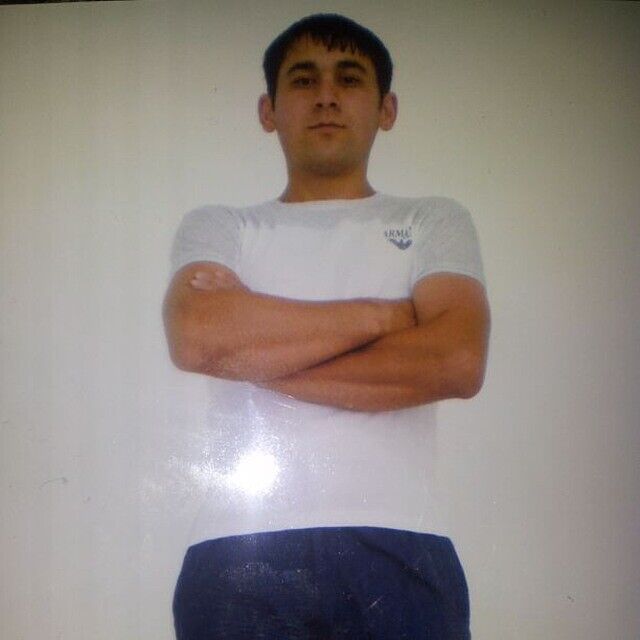  54586992  Begzod, 39 ,    