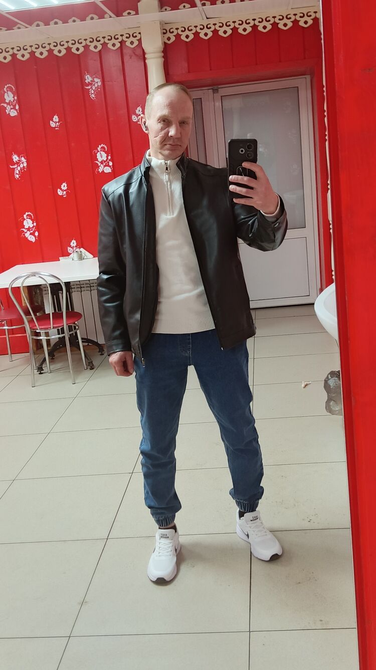  ,   Vladimir, 38 ,   ,   
