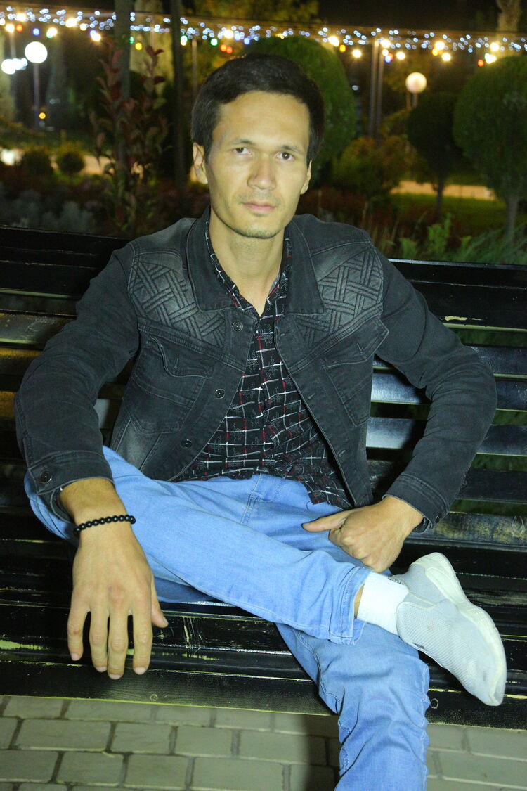  45376652  Ckarpion, 28 ,    -