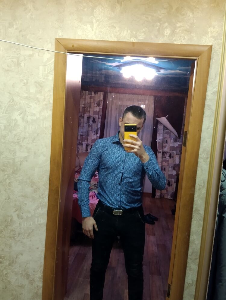  41021812  , 25 ,    --