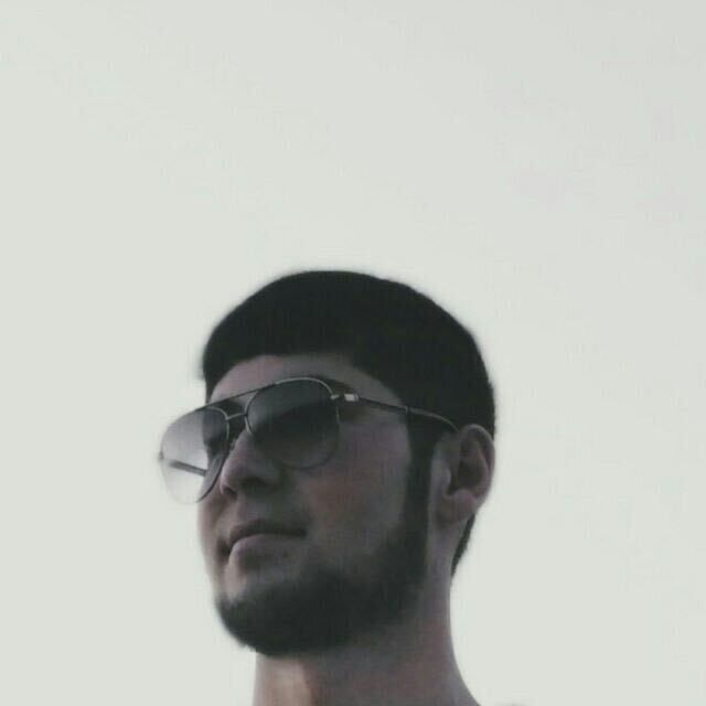  48612822  , 23 ,    