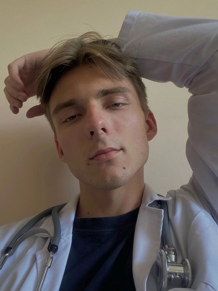  38229112  , 24 ,    -