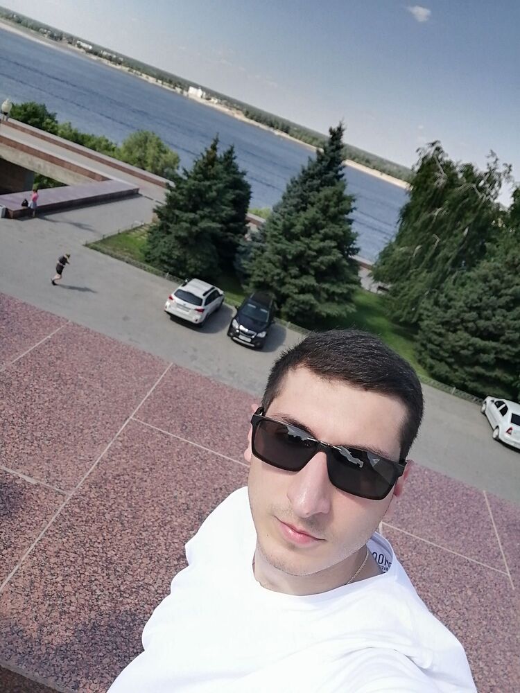  40507932  , 28 ,    