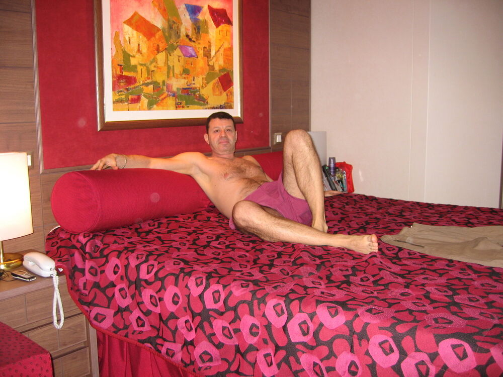  --,   Vladimir, 46 ,   ,   , c 