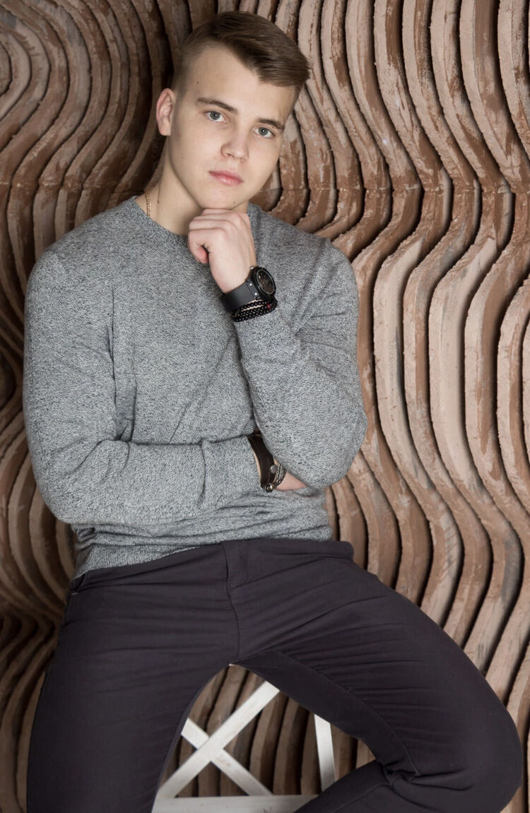 ���� 40929542 ������� ������, 28 ���, ���� ���������� � �������������