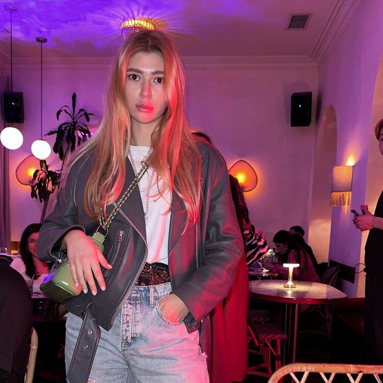 ���� 52045982 ������� �����, 31 ���, ���� ���������� � Rosengarten