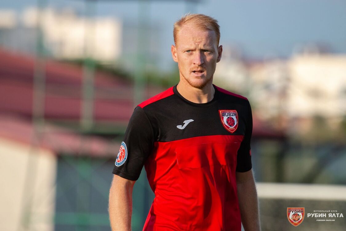  40062622  , 28 ,    --