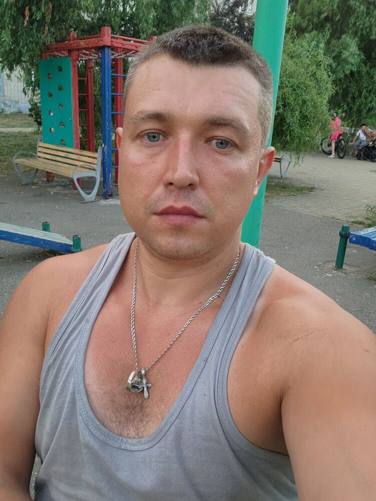  44026462  , 32 ,    