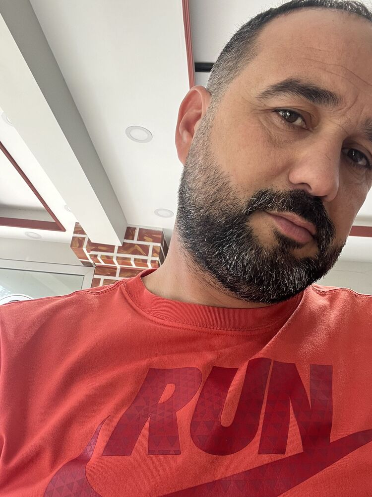  33760742  Selcuk, 41 ,    
