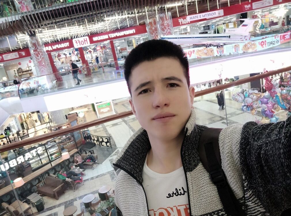  19435122  SHoxruxbek, 24 ,    -