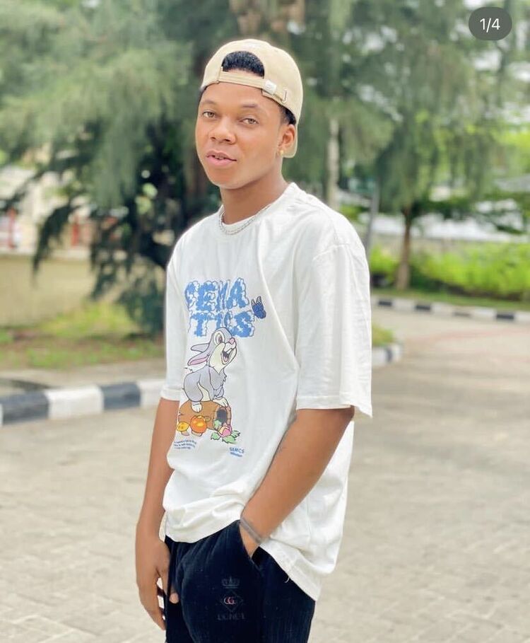  33204692  Jason, 30 ,    