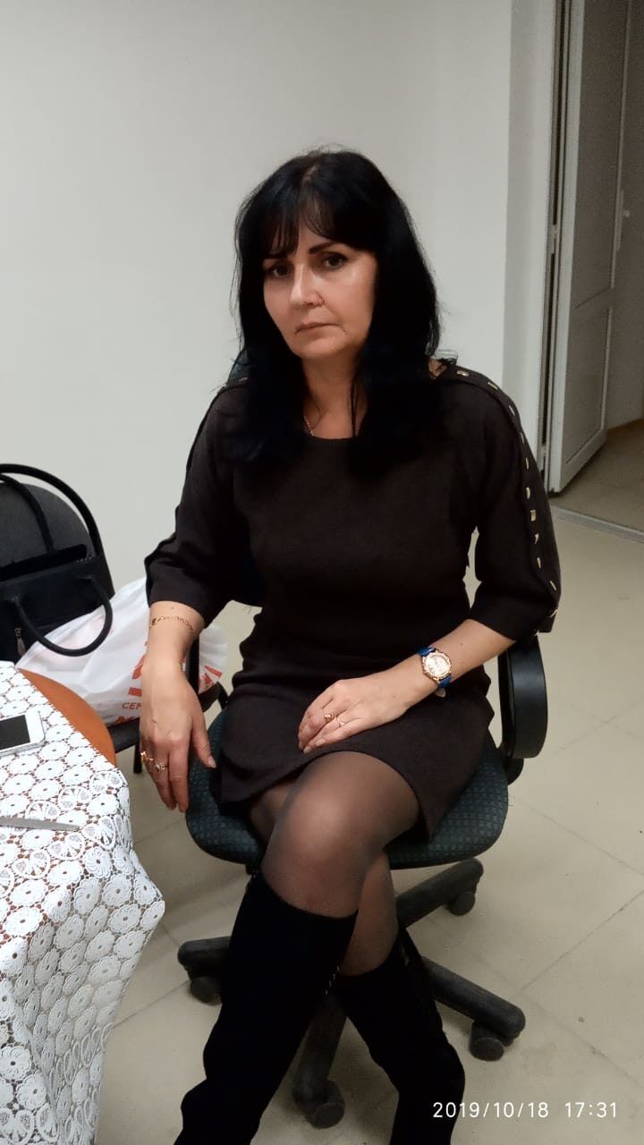  38348262  Elena, 46 ,    