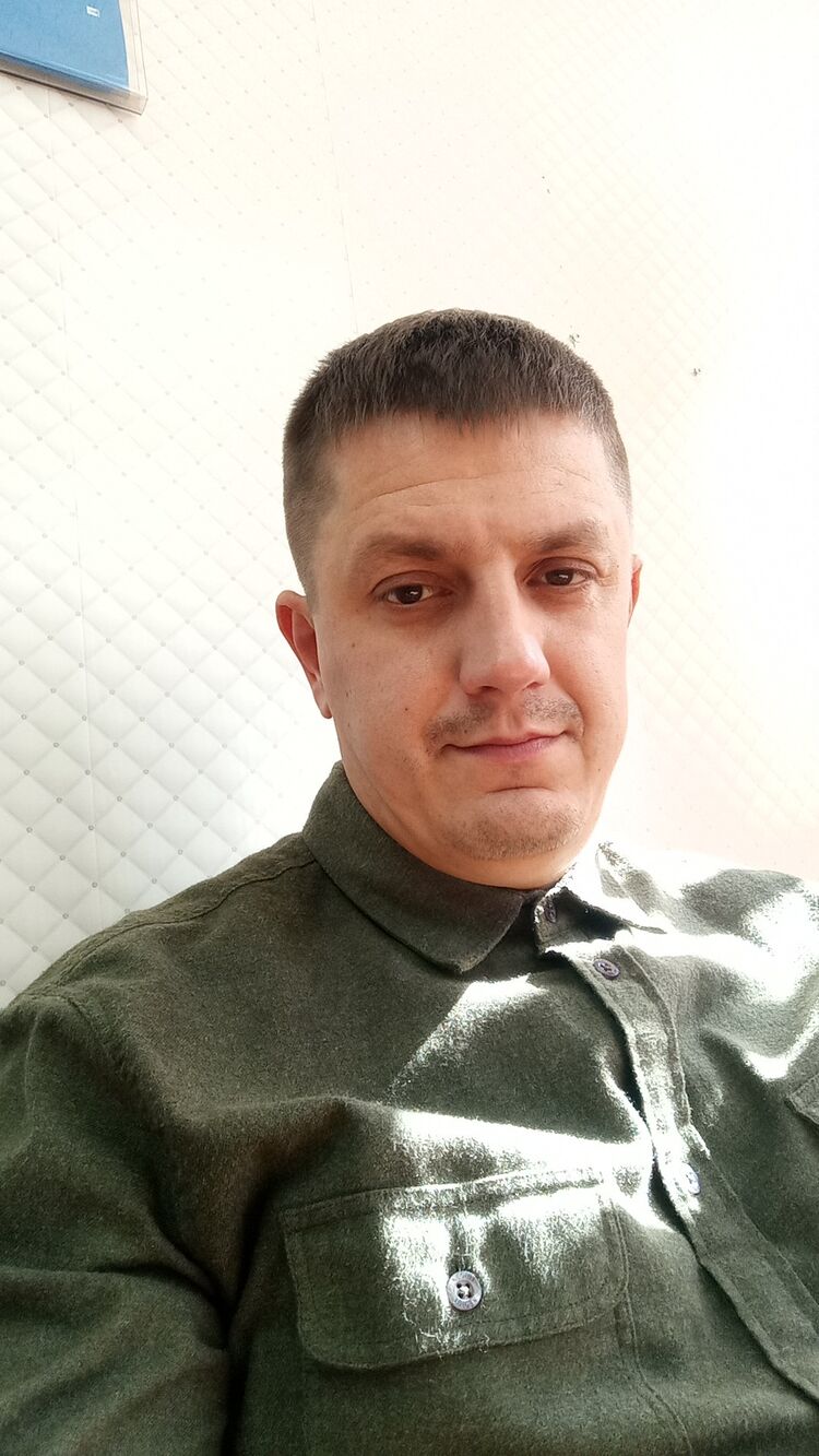  ,   Anatoly, 35 ,   ,   , c , 