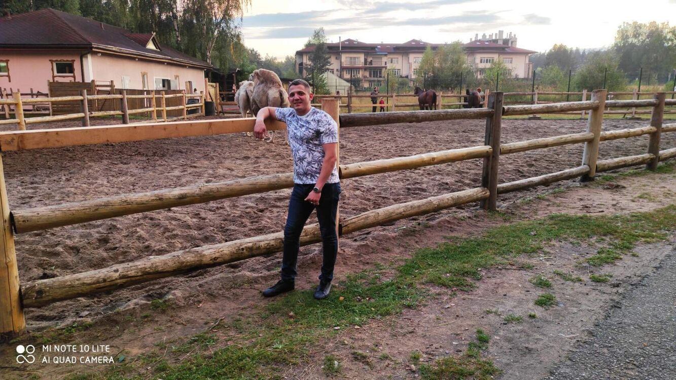  ,   Grisha, 31 ,   ,   