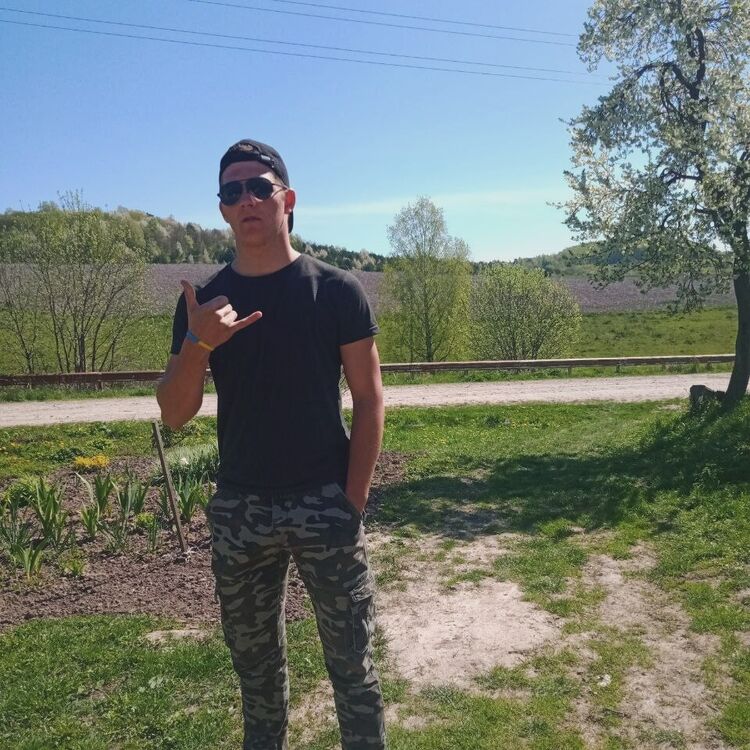  ,   Dark angel, 22 ,   ,   