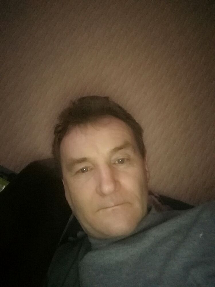  33223592  , 46 ,    