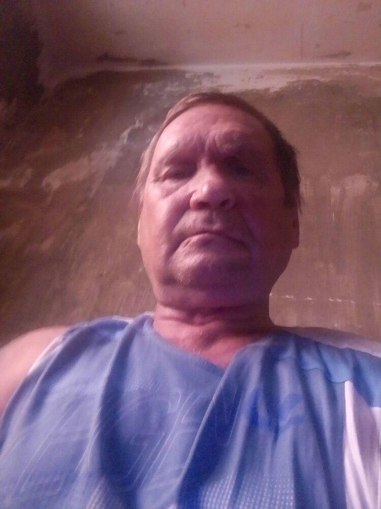  28673852  , 61 ,    