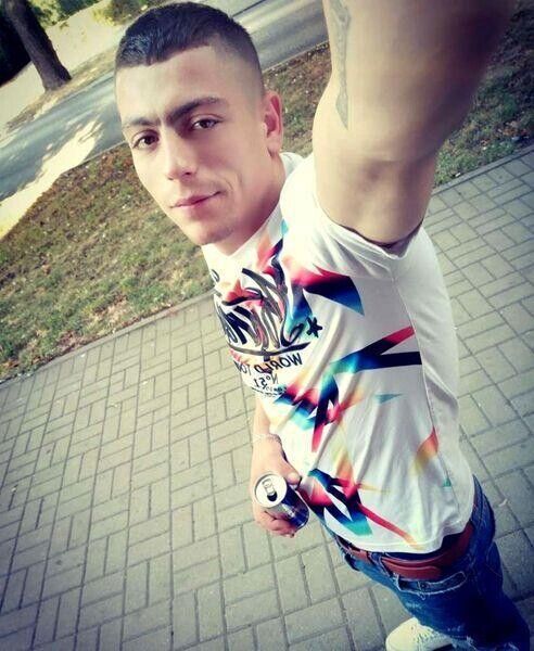  ,   Dorin, 27 ,   ,   , c 