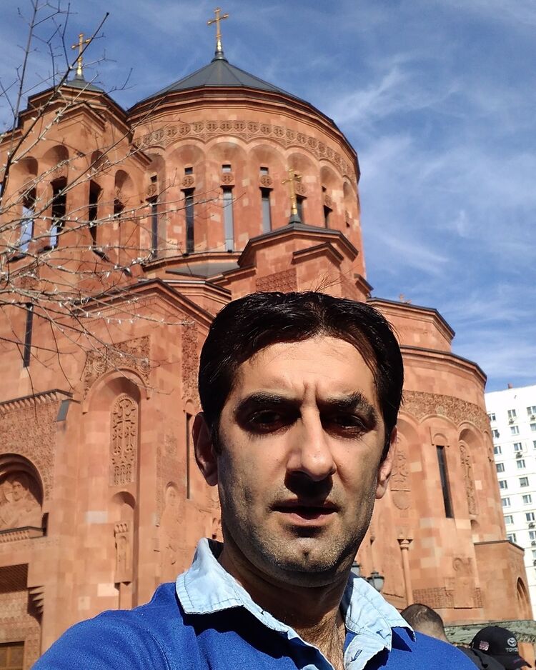  ,   Arman, 46 ,   ,   , c 