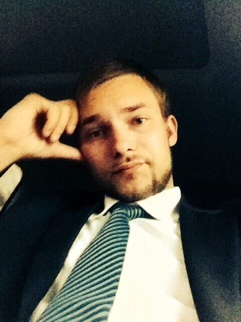  16224292  Artem, 31 ,    