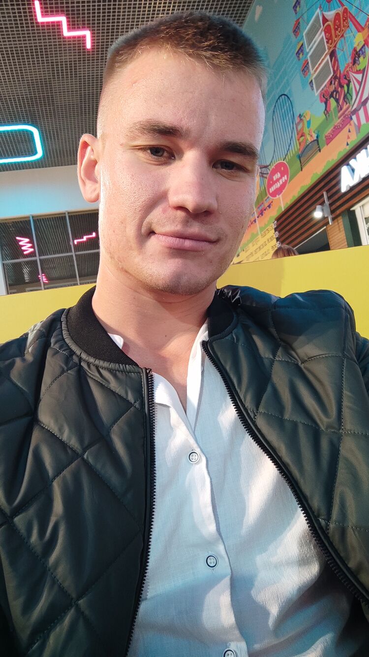  46655052  , 24 ,    