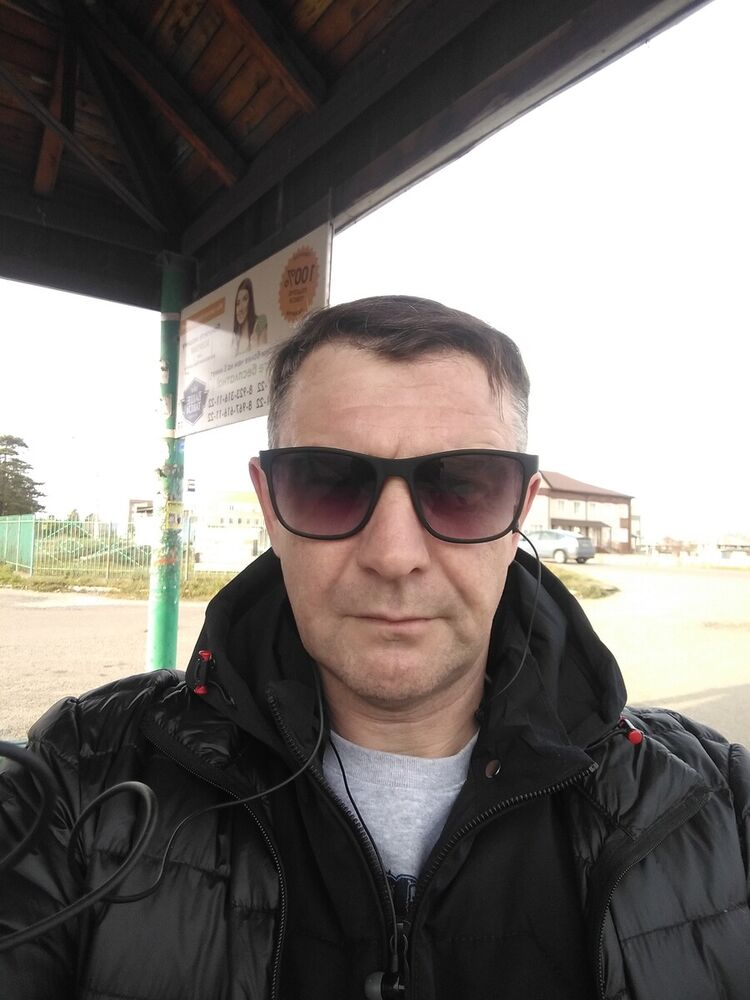  20404342  , 44 ,    