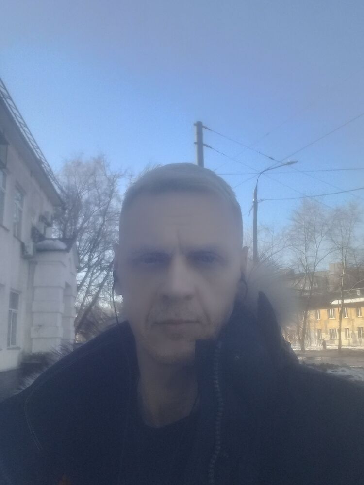  33355482  Aleks, 44 ,     