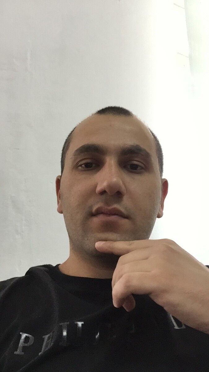  12239632  , 35 ,    