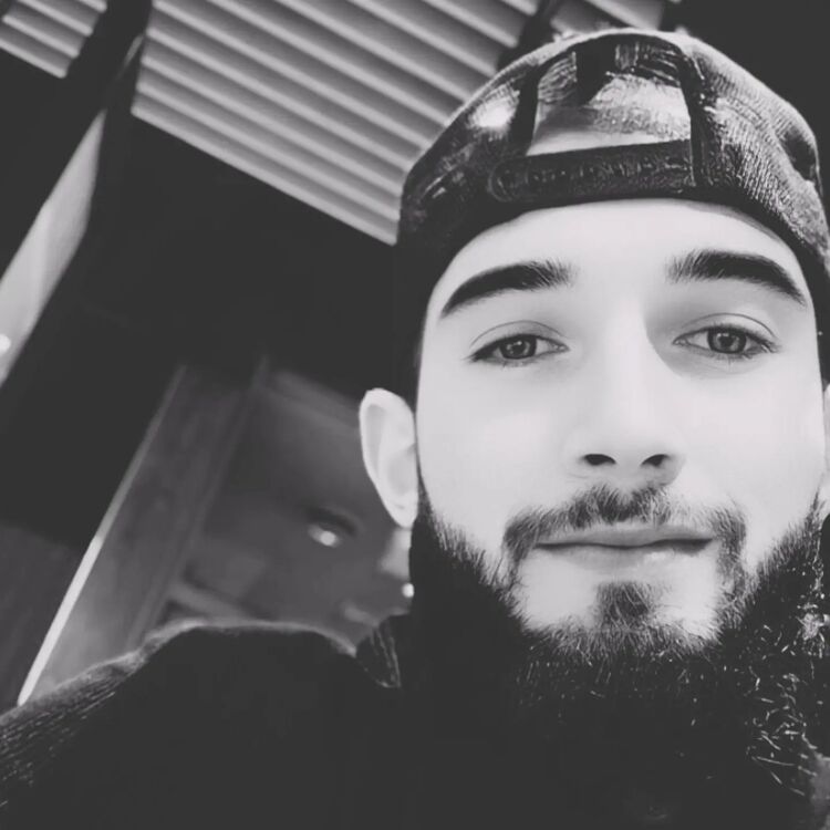 ���� 49762182 ����� Ali, 25 ���, ���� ���������� � ������