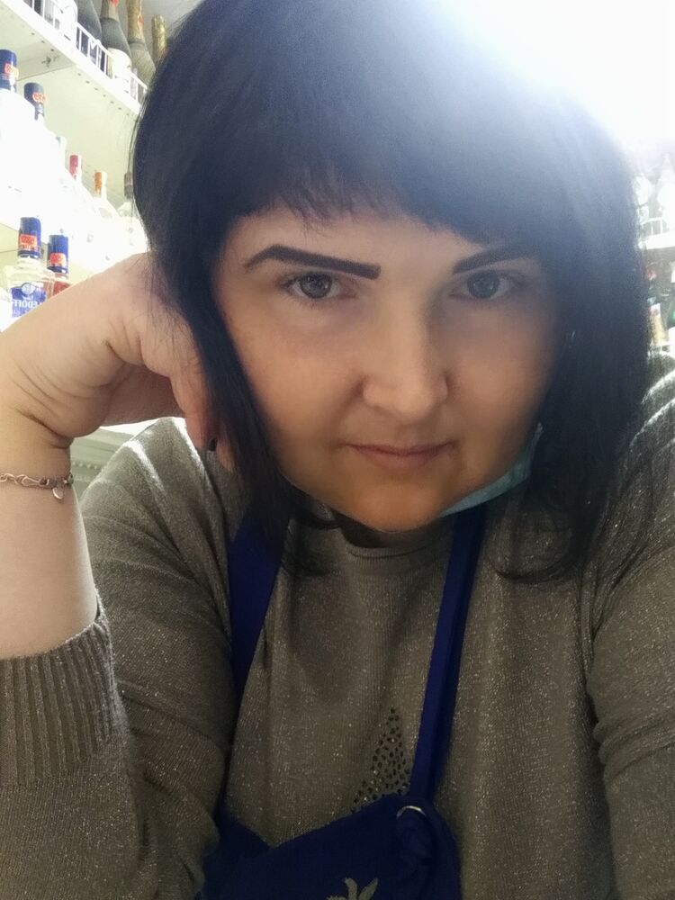  ,   Irisska, 38 ,   