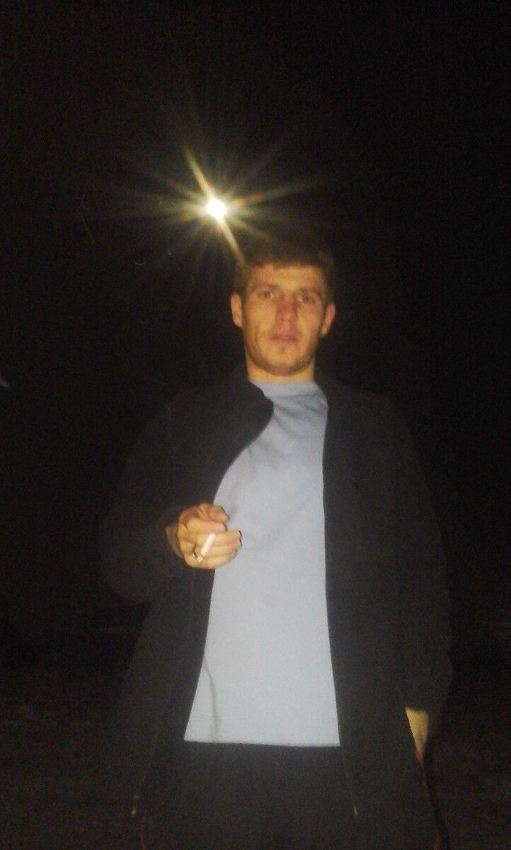 ,   Djonik, 35 ,   ,   , c 