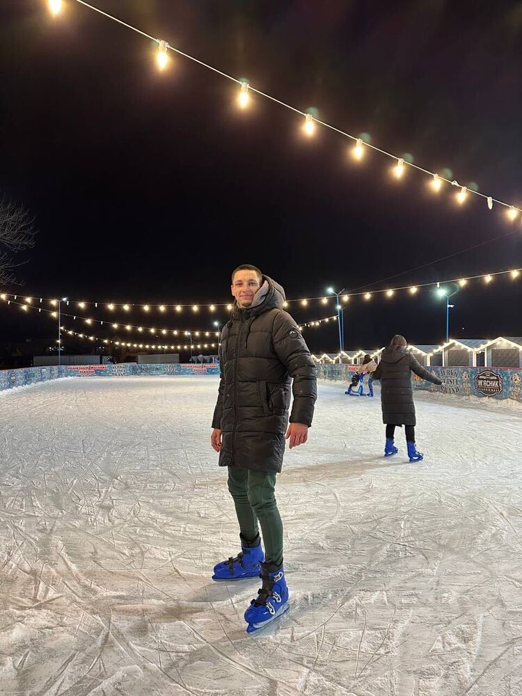  ,   Vitalik, 28 ,   ,   