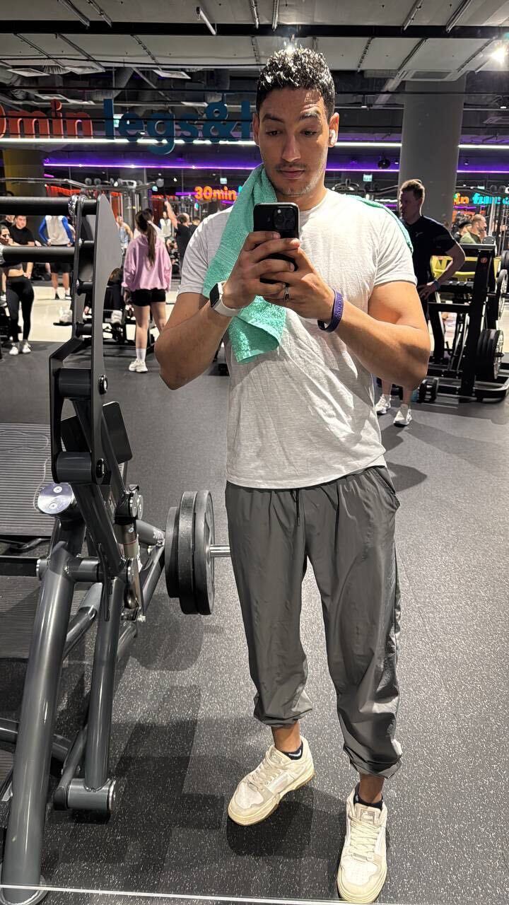  ,   Khaled , 35 ,   ,   , c , 