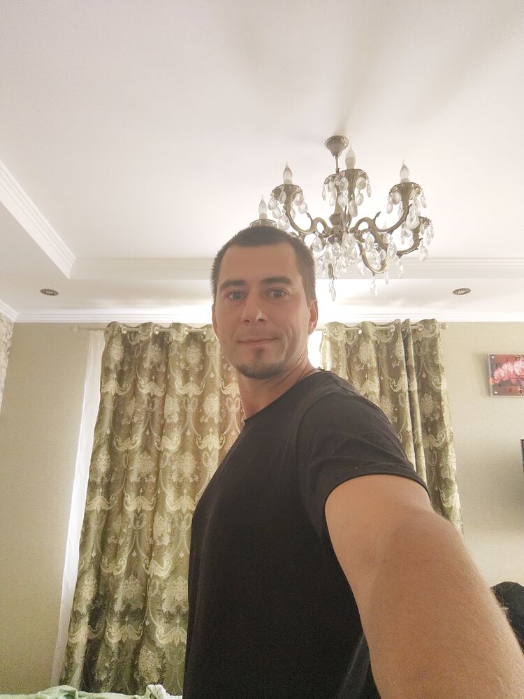  52826032  Sergey, 36 ,    