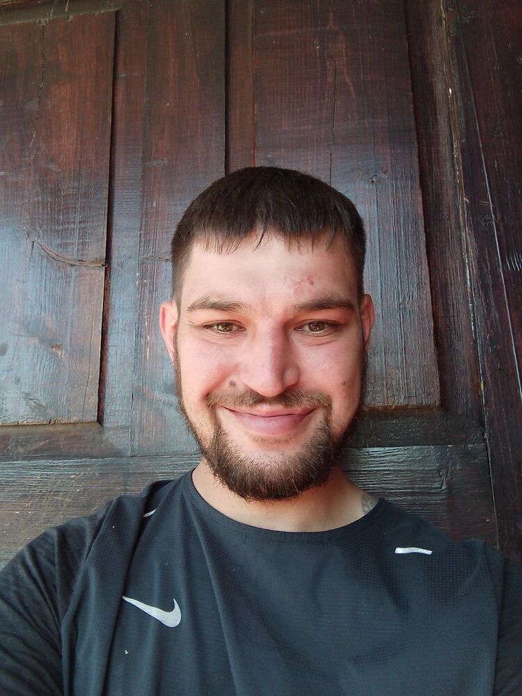  34493772  Pavel, 32 ,    